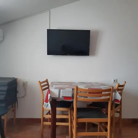 Kana Apartment *