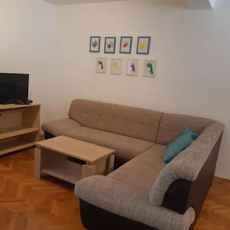 Apartment Kana Pula