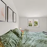 Kana Apartamento Pula